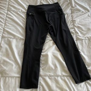 Fabletics cropped leggings